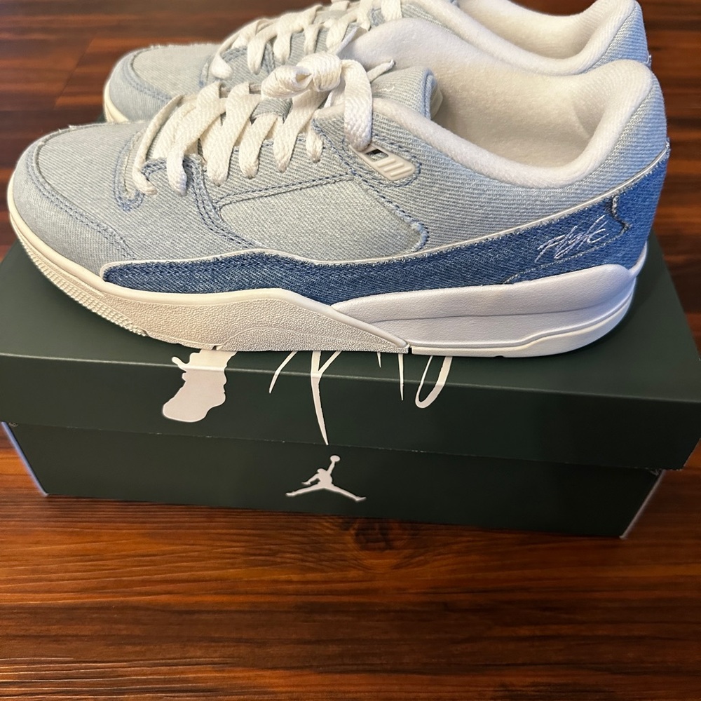 Wmns Jordan Flight Court SE